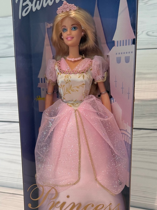 Barbie Other - 1999 Barbie Princess Pink and Gold Doll with Sparkle Gown, new, unopened